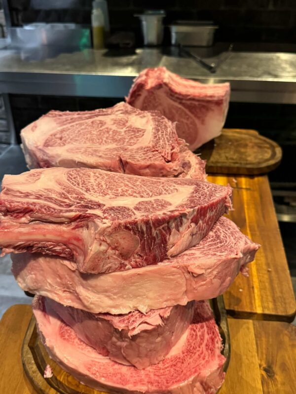 Japanese Wagyu Prime Rib steak Bone In (1,5KG)